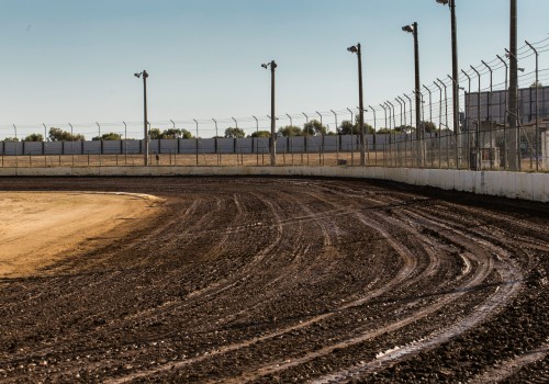All You Need to Know About Dirt Tracks for Micro Stock Car Racing